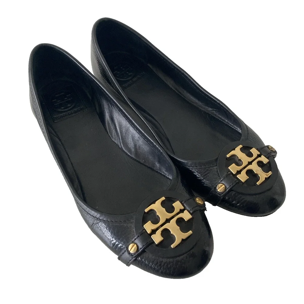 TORY BURCH Aaden Ballet Flat Black Patent Leather Gold Logo Slip On Round Toe 8